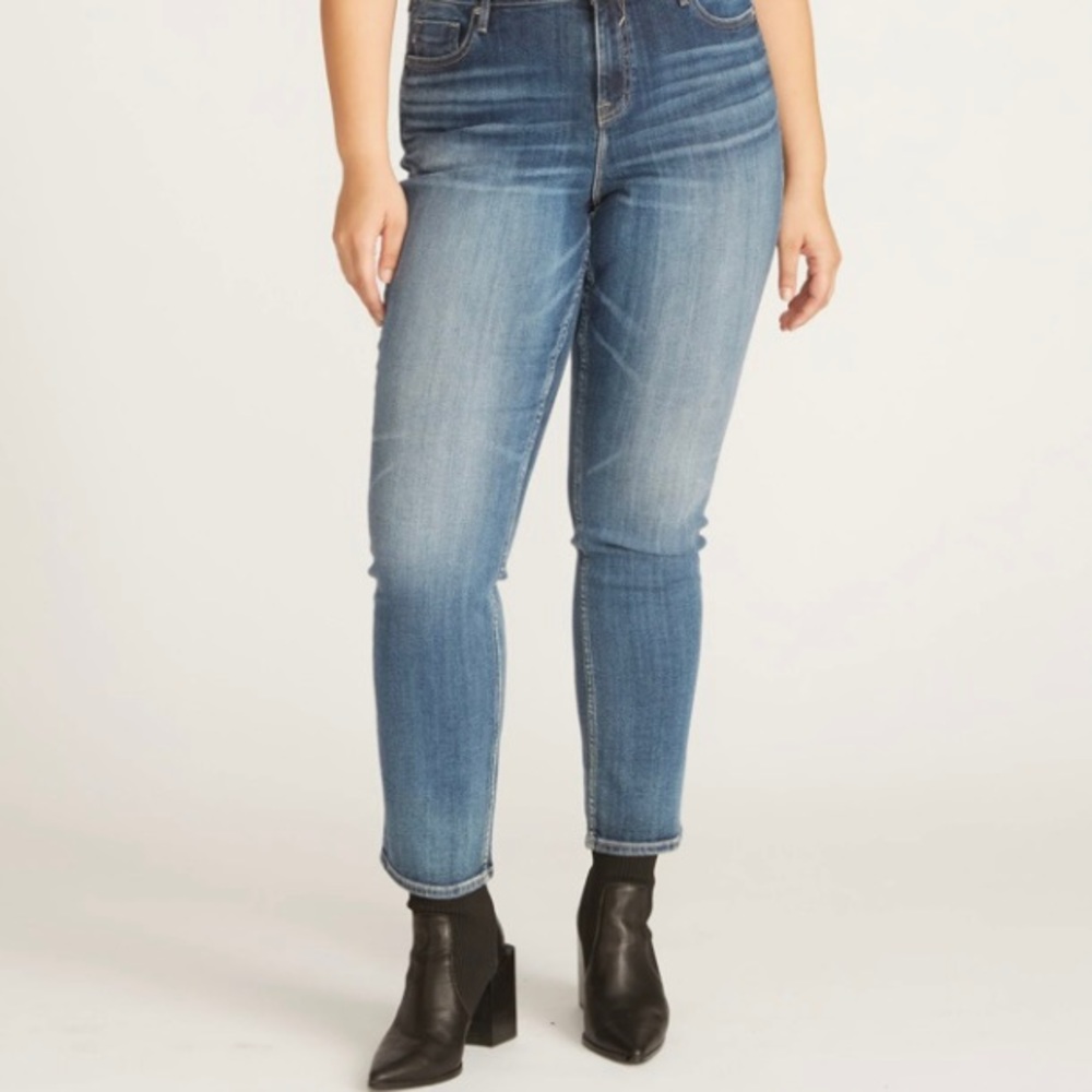 Marley Mid-Rise Skinny Jeans Light Wash Sz 18